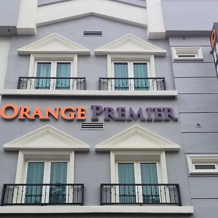 Orange Premier Hotel Wangsa Maju Куала Лумпур Екстериор снимка