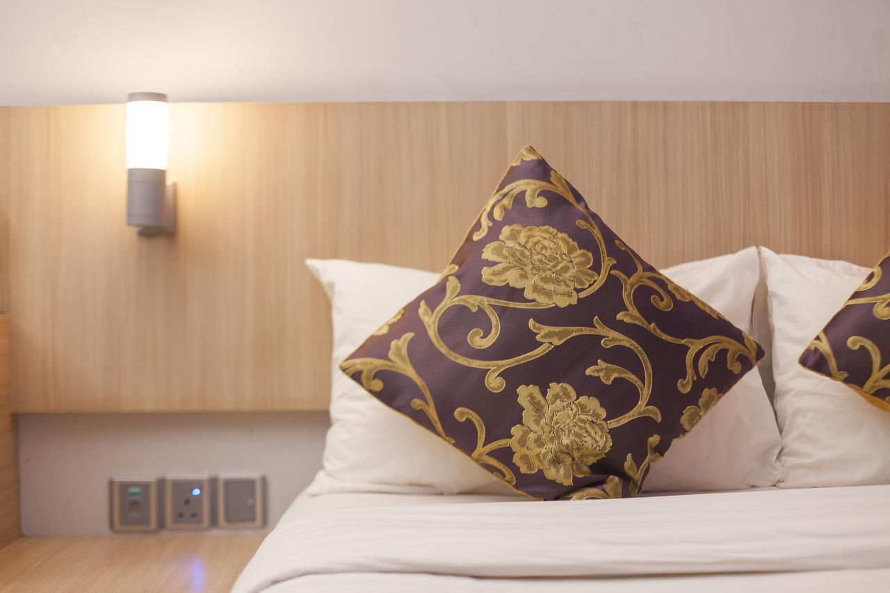 Orange Premier Hotel Wangsa Maju Куала Лумпур Екстериор снимка