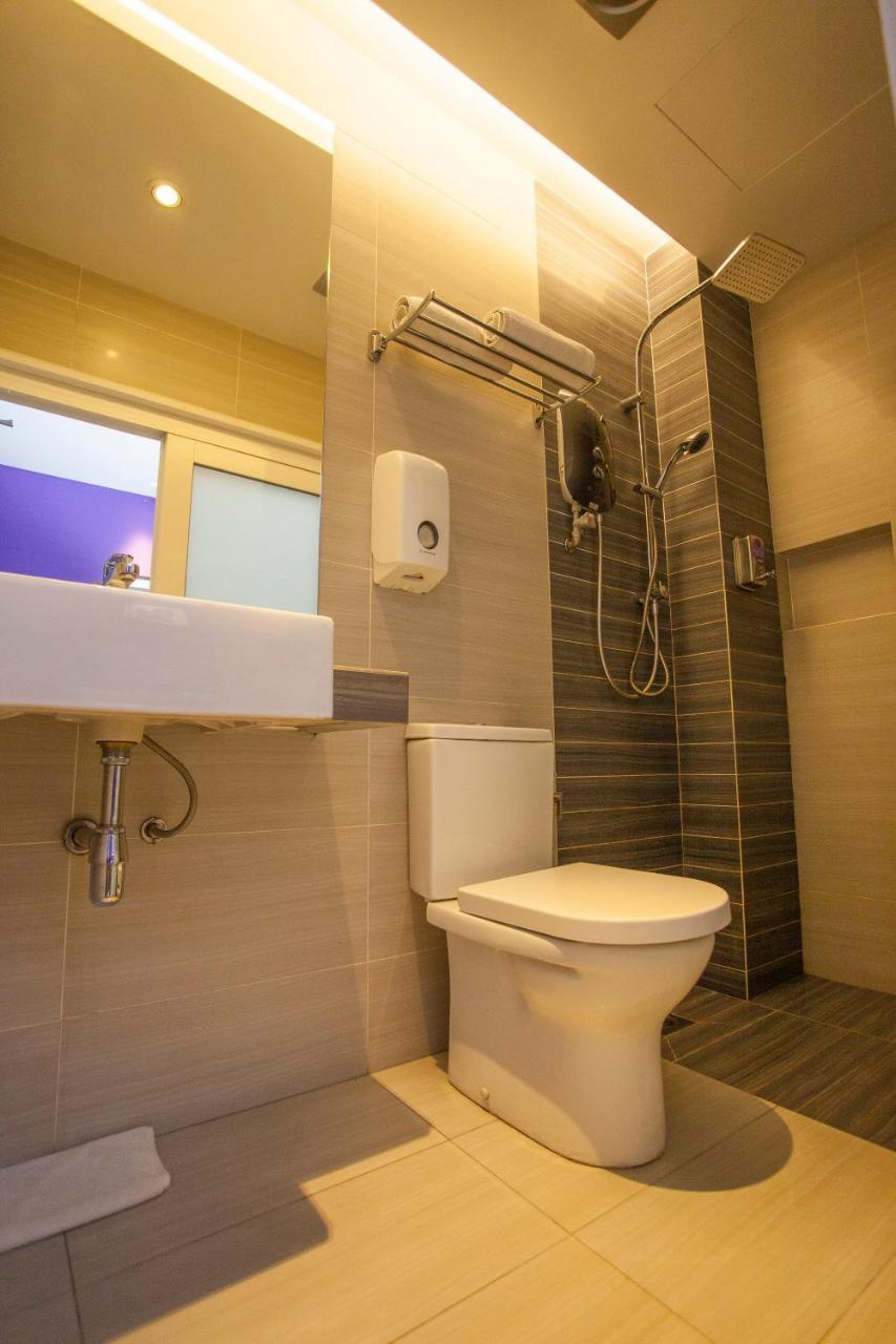 Orange Premier Hotel Wangsa Maju Куала Лумпур Екстериор снимка
