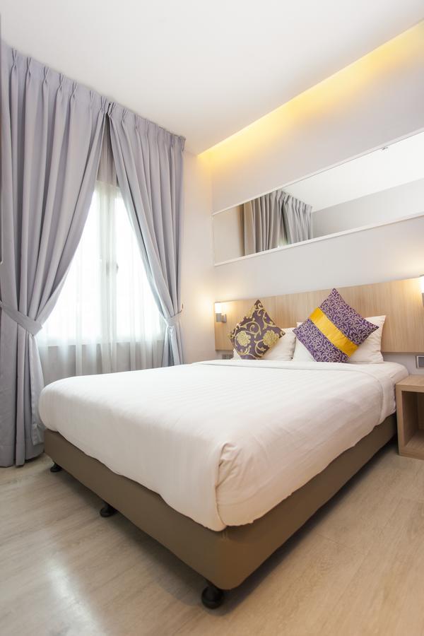 Orange Premier Hotel Wangsa Maju Куала Лумпур Екстериор снимка